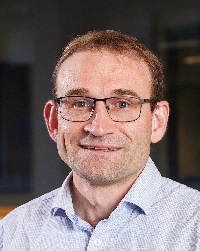 Professor Dr. Darren Creek